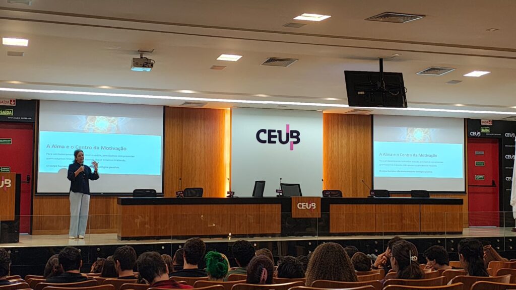 Instituto Seraphis apresenta Filosofia da Medicina para o Curso de Medicina do CEUB